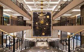 East Plaza Hotel